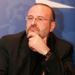 Илия Петров