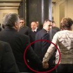 Диана Найденова води за ръка Близнашки