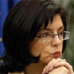 МЕГЛЕНА КУНЕВА