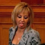 МАЯ МАНОЛОВА
