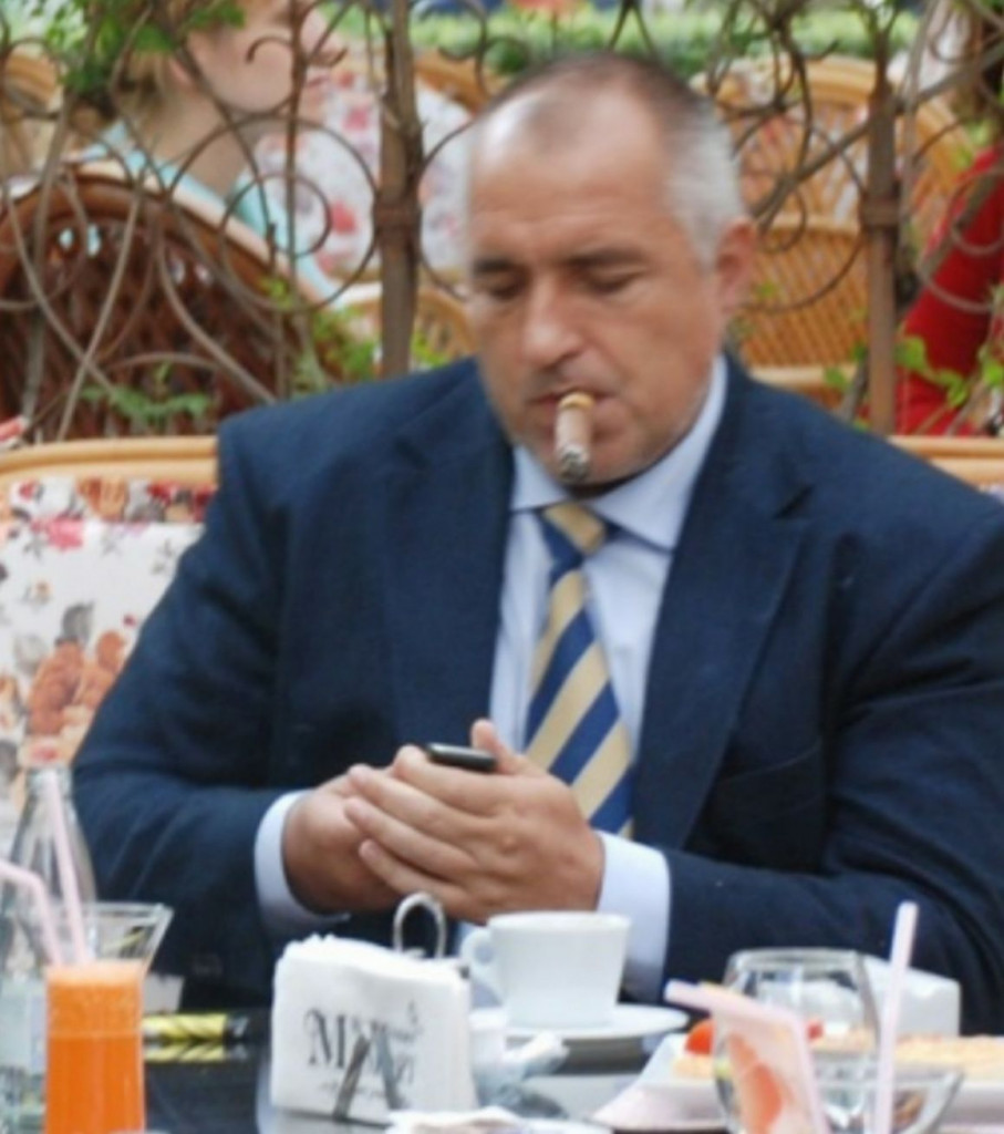 КОЙ ЛЪЖЕ, БАЦЕ ИЛИ TRANSPARENCY INTERNATIONAL: „БЪЛГАРИЯ ОСТАВА НАЙ-КОРУМПИРАНАТА ДЪРЖАВА В ЕВРОПЕЙСКИЯ СЪЮЗ“! бойко борисов