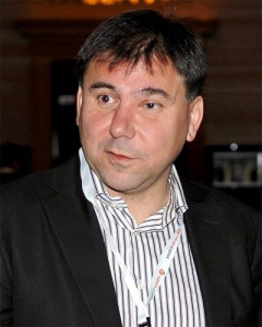 ИВАН КРЪСТЕВ