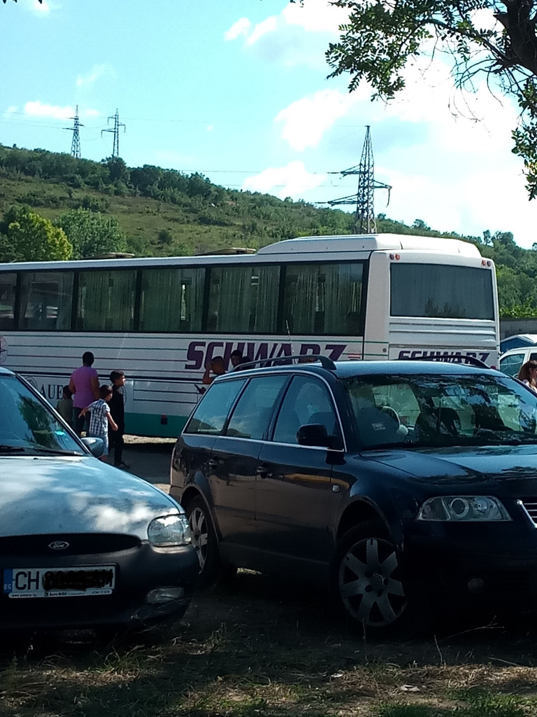 ЕТО ГИ НОВОПРИСТИГНАЛИТЕ ТАЛИБАНИ В БЪЛГАРИЯ, ЗА КОИТО БОЩО СЕ БИЕ В ГЪРДИТЕ, ЧЕ НЯМА ДА ИДВАТ! БЕЖАНЦИ