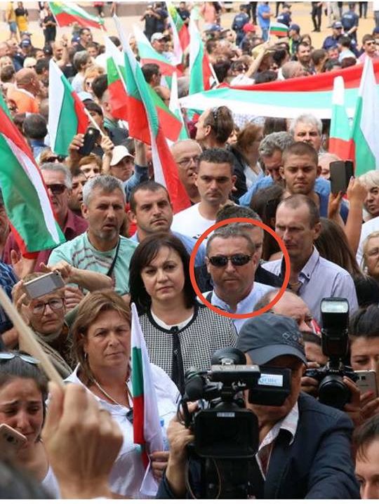 В КОЯ ФИРМА РАБОТЯТ ГАРДОВЕТЕ НА НИНОВА – НА МИТЬО ОЧИТЕ ИЛИ НА МИТКО КАРАТИСТА? корнелия нинова